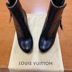 Louis Vuitton Boots